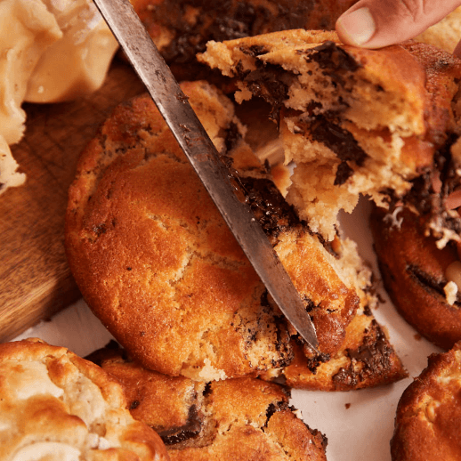 Freshly baked cookies made with NESTLÉ DOCELLO