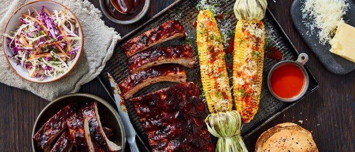 ity sbarbecue sauce, beautifully balanced with hickory flavour and molasses