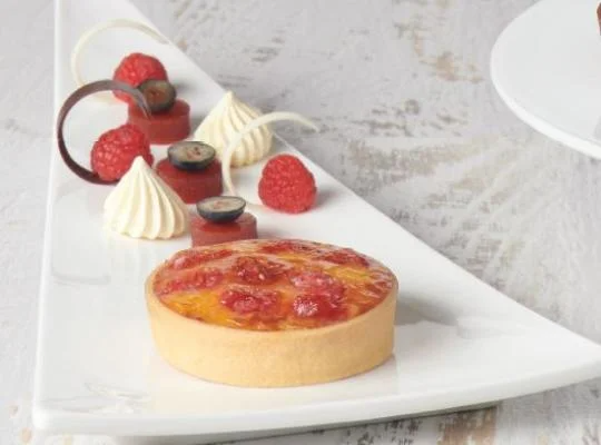 White chocolate and raspberry brulee tarts