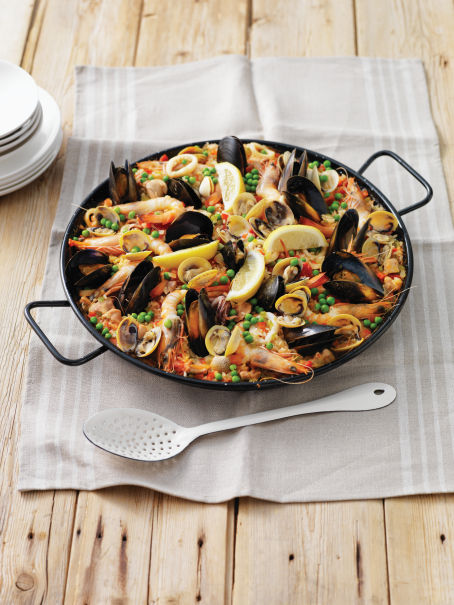 Chicken & Seafood Paella 