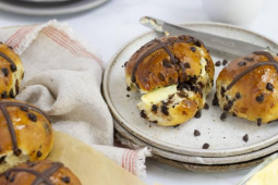 Hot Cross buns, DOCELLO