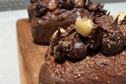 chocolate-coconut-travel-cake